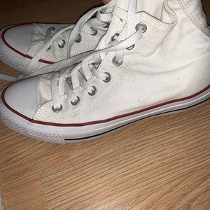 Women’s 8.5 high top converse